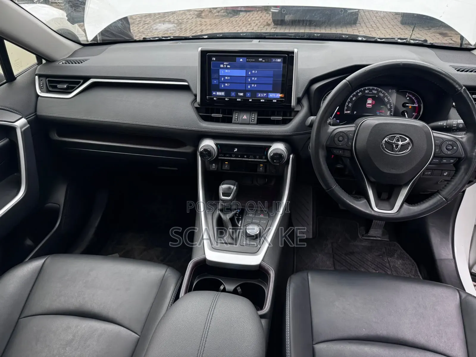 Toyota RAV4 2019 White