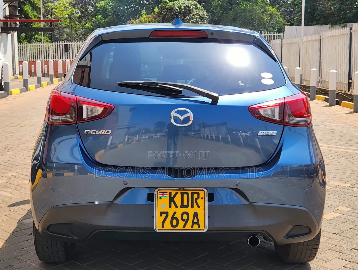 Mazda Demio 2017 Blue