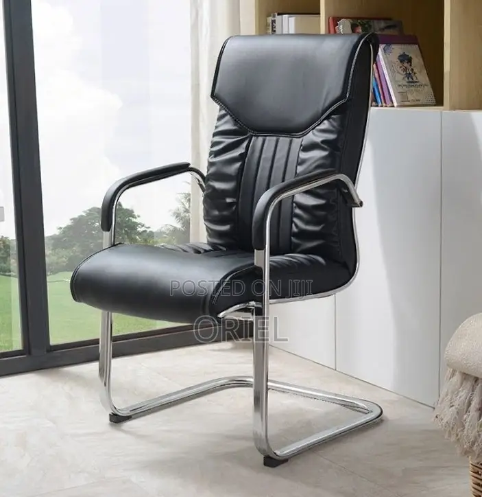 Office Chair :Boardroom Meeting / Visitor Waiting Leather Chair