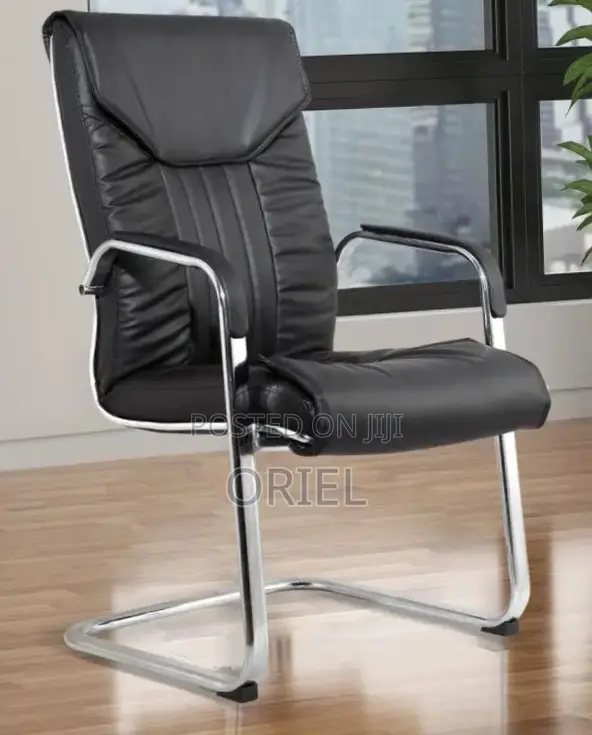 Office Chair :Boardroom Meeting / Visitor Waiting Leather Chair