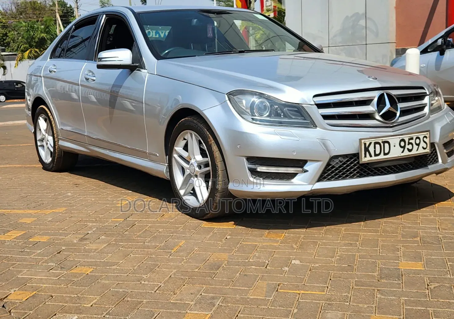 Mercedes-Benz C200 2014 Silver