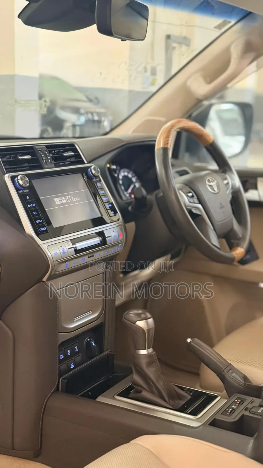 Toyota Land Cruiser Prado 2021 Pearl