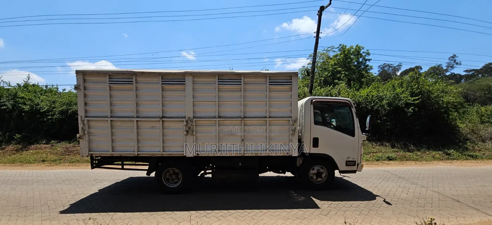 Isuzu ELF Truck 2020 White