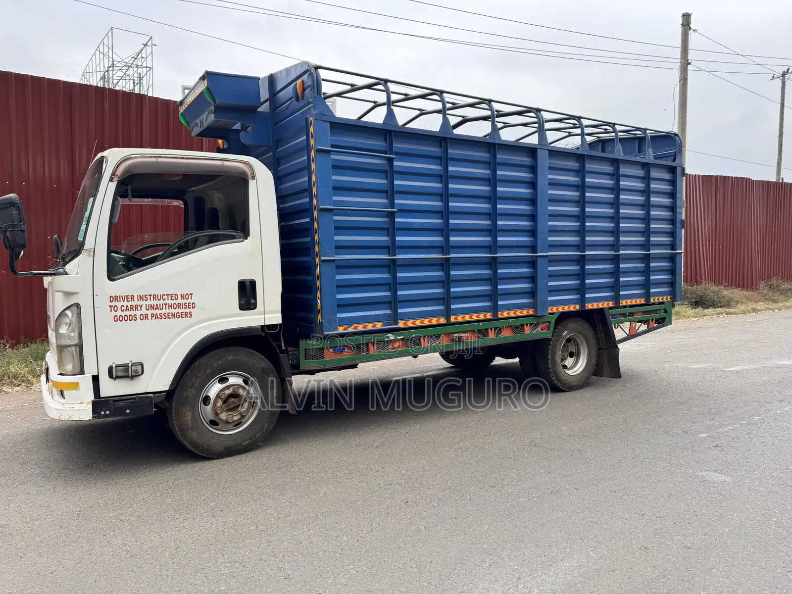Isuzu Elf Lorry 2012 White