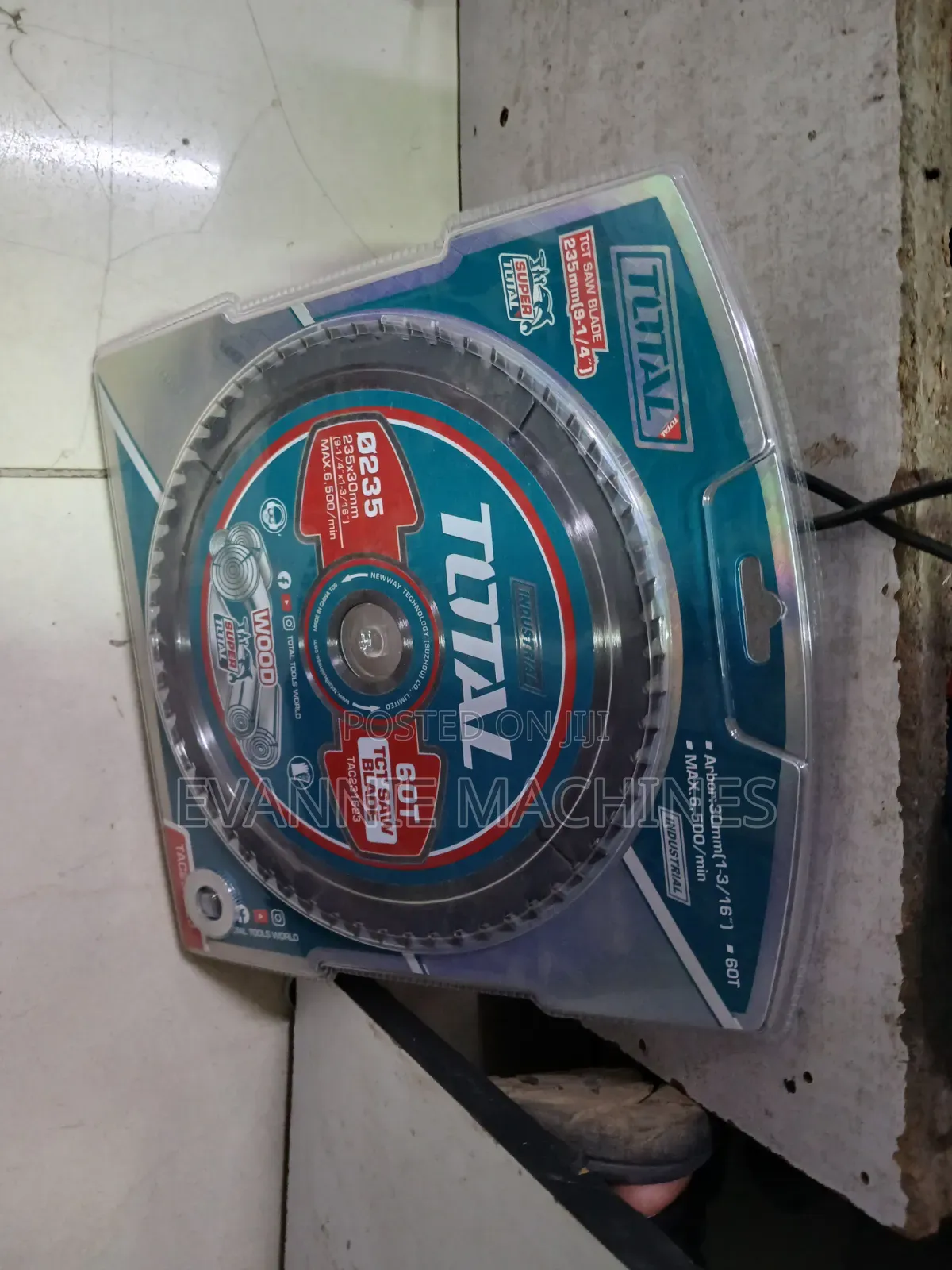 Total Industrial TCT Saw Blade