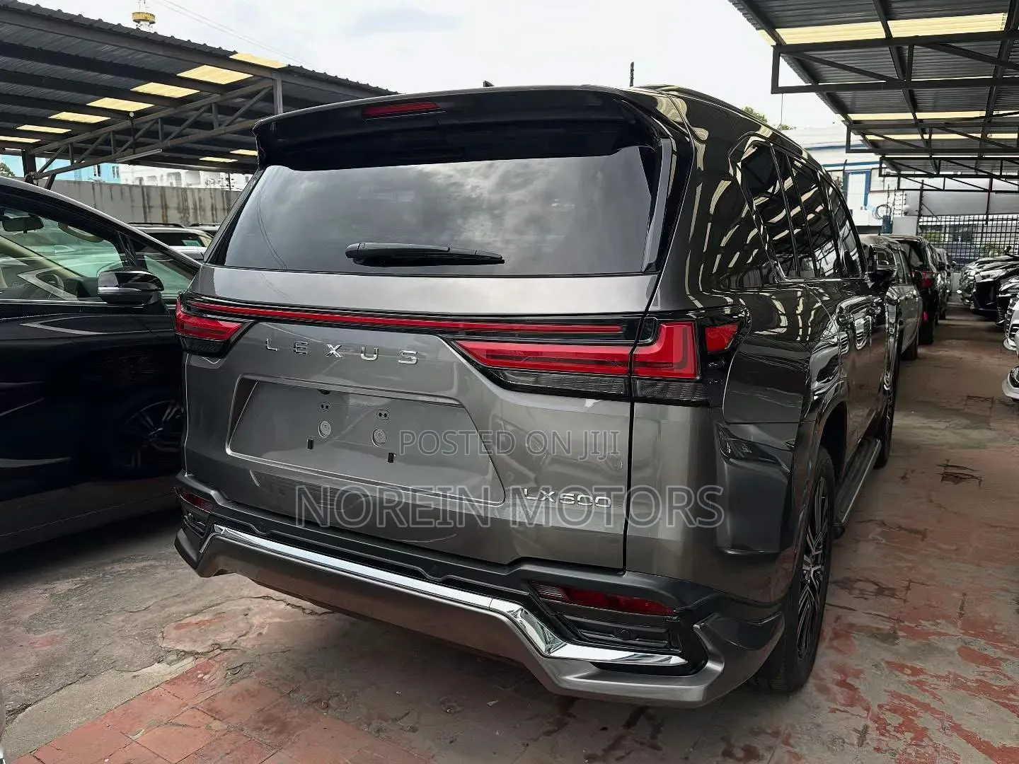Lexus LX 2023 Gray