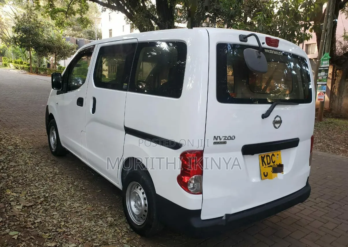 Nissan NP200 2014 White
