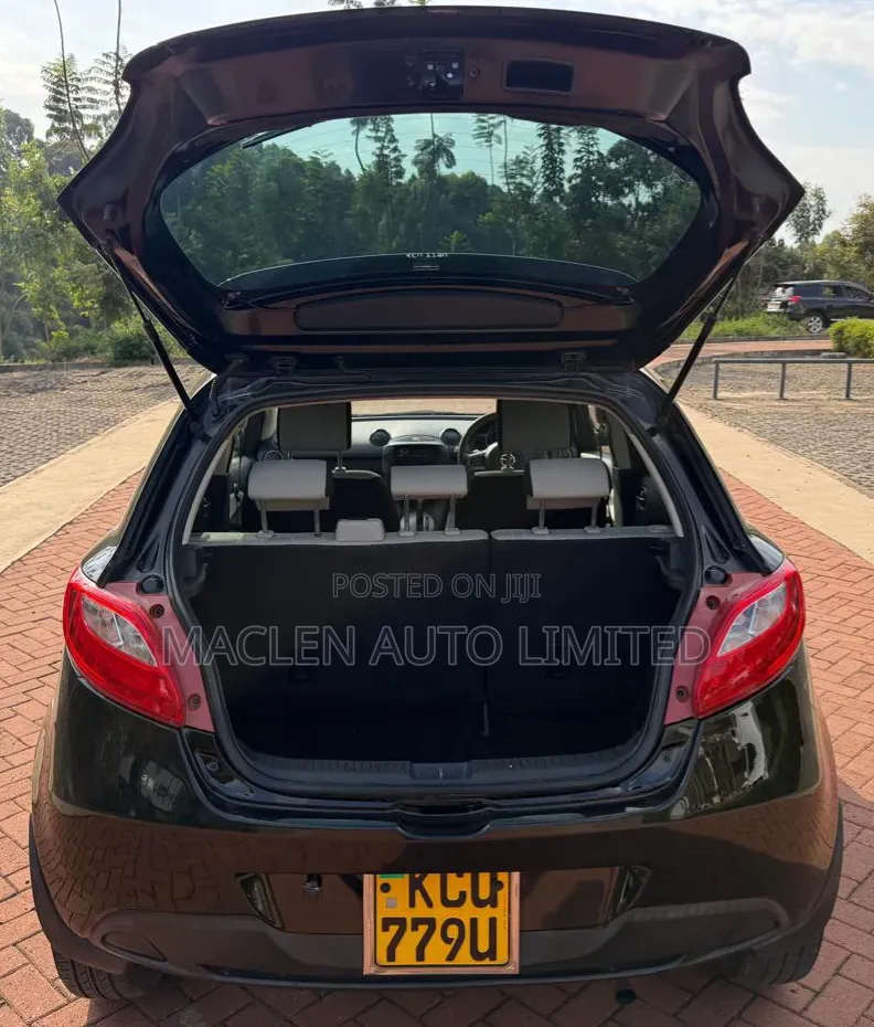 Mazda Demio 2012 Black