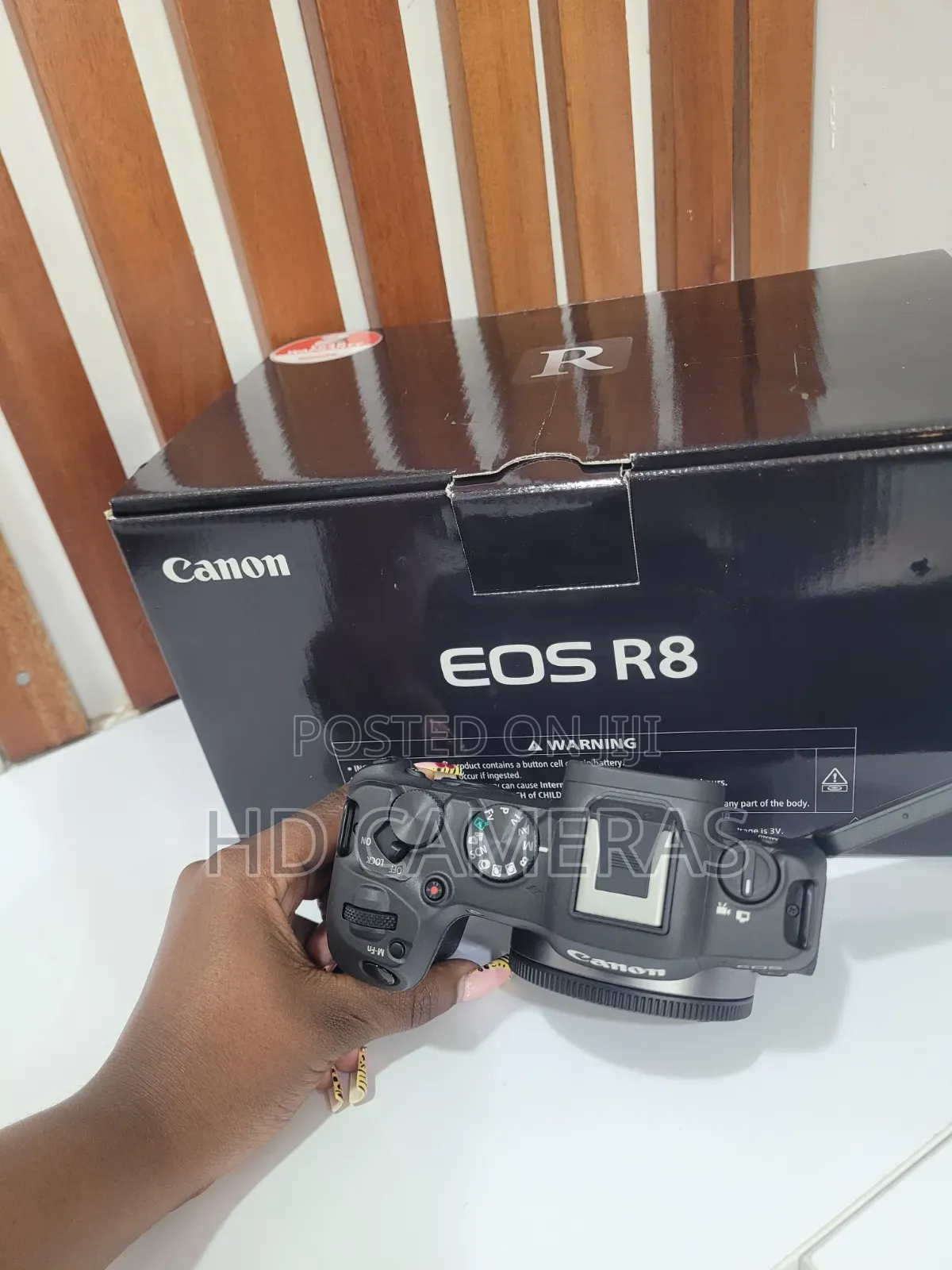 Canon Eos R8