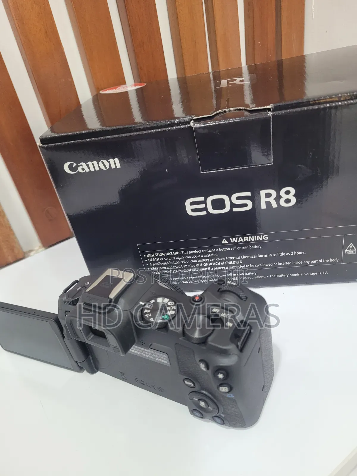 Canon Eos R8
