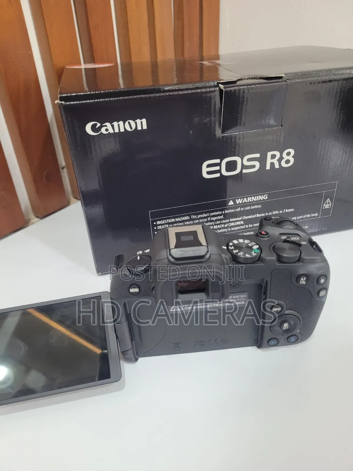Canon Eos R8
