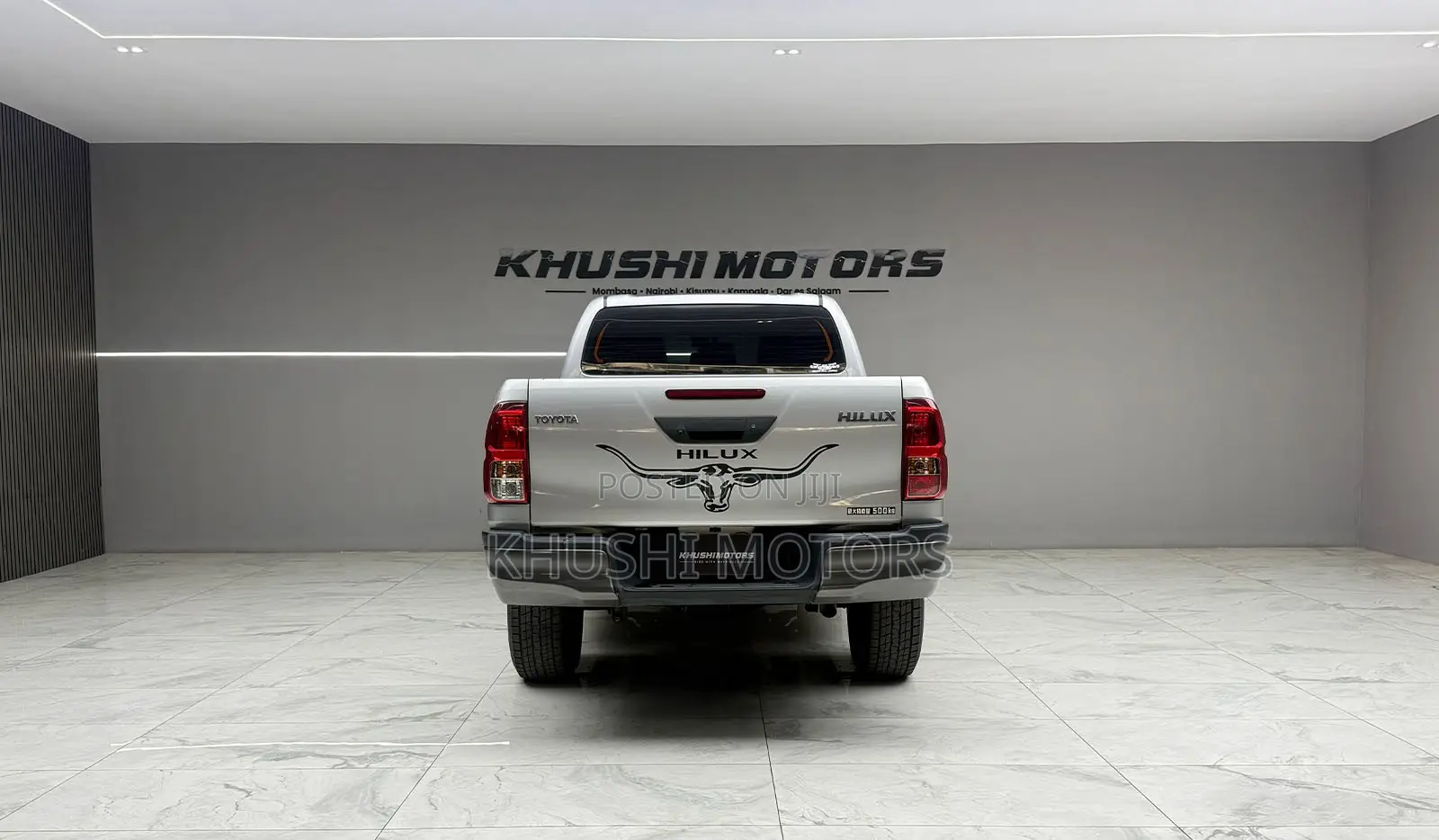 Toyota Hilux 2020 Silver