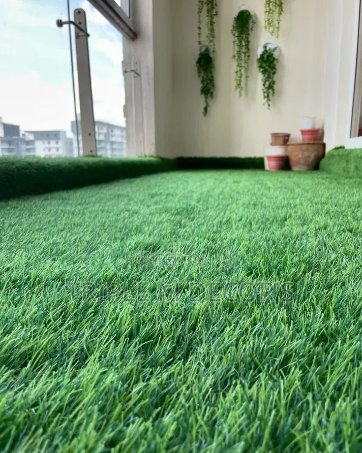 Stylish Evergreen Synthetic Turf Flooring Solution