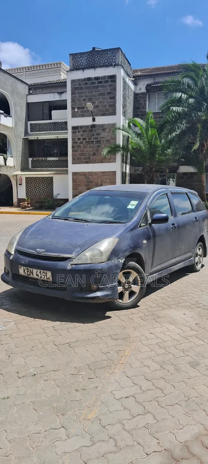 Toyota Wish 2005 Blue