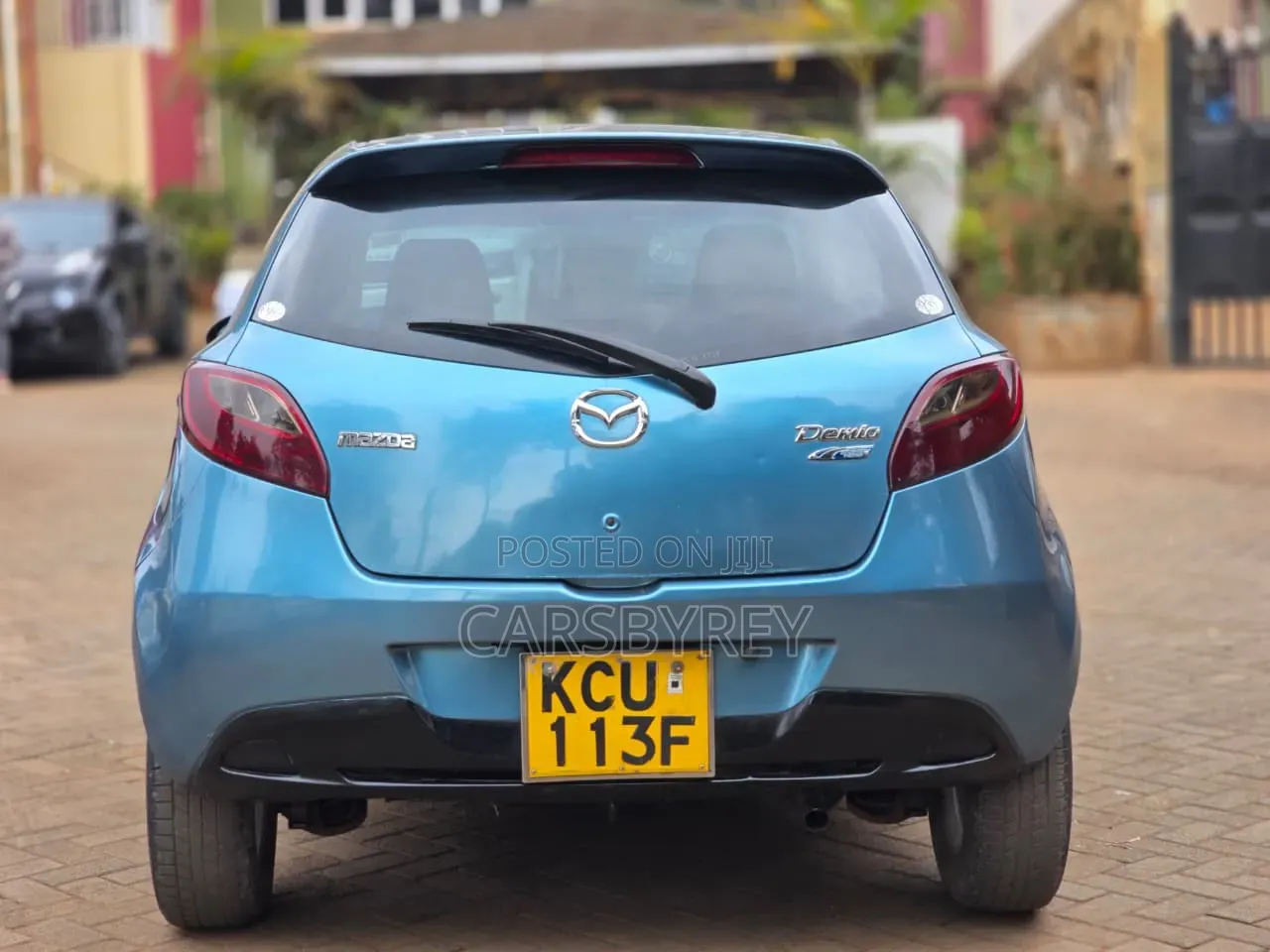 Mazda Demio 2013 Blue