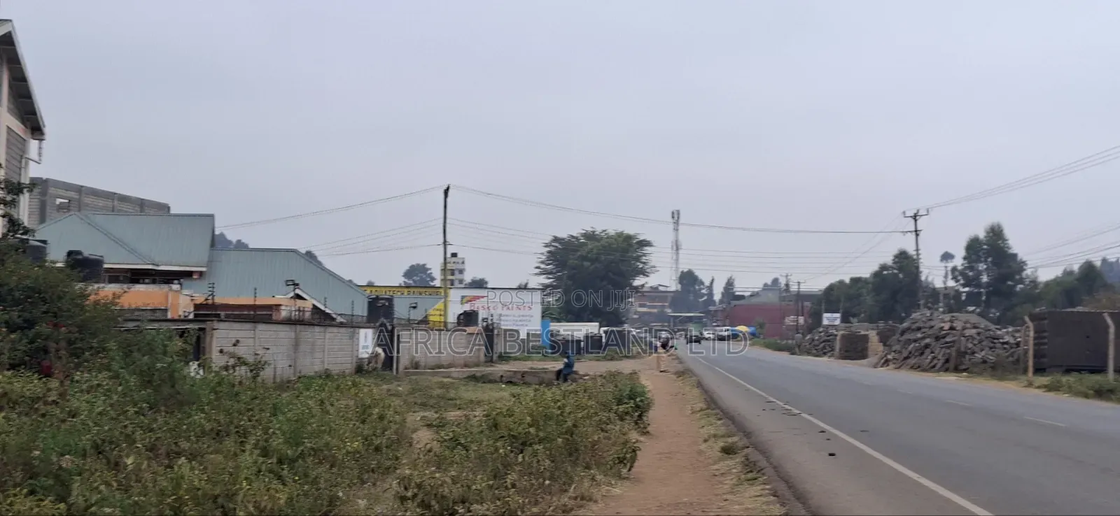 Prime 1⁄4 Acre Fronting the Main Road – Lusigetti