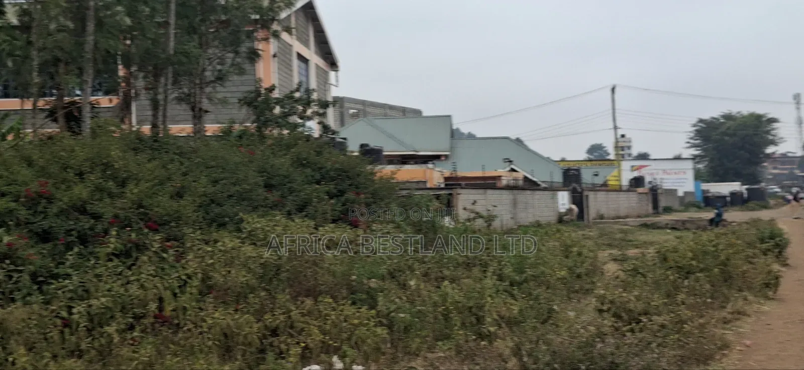 Prime 1⁄4 Acre Fronting the Main Road – Lusigetti
