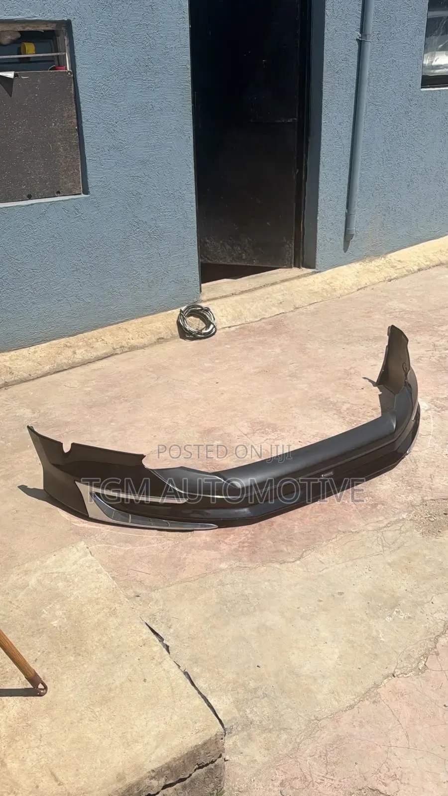 Front Body Kit Harrier 2018 Modellista
