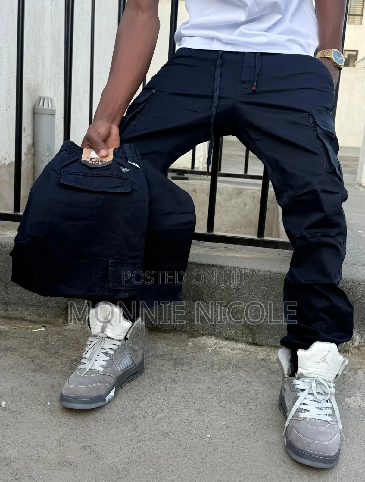 Black Cargo Pants for Men Bru