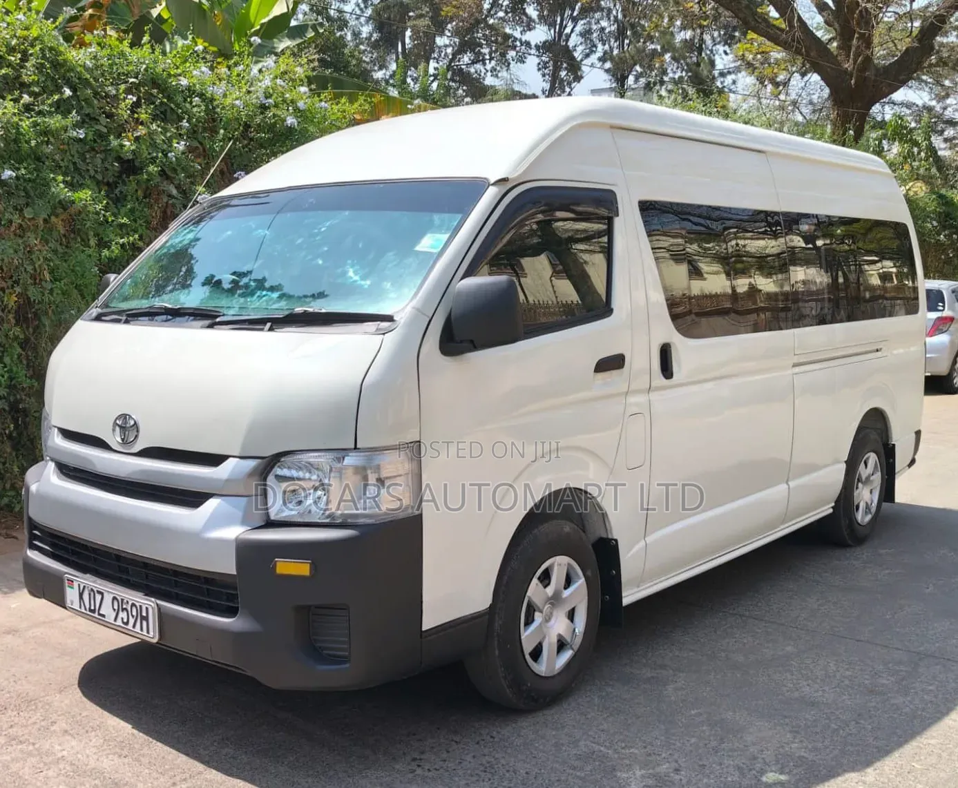 Toyota HiAce 2025 White