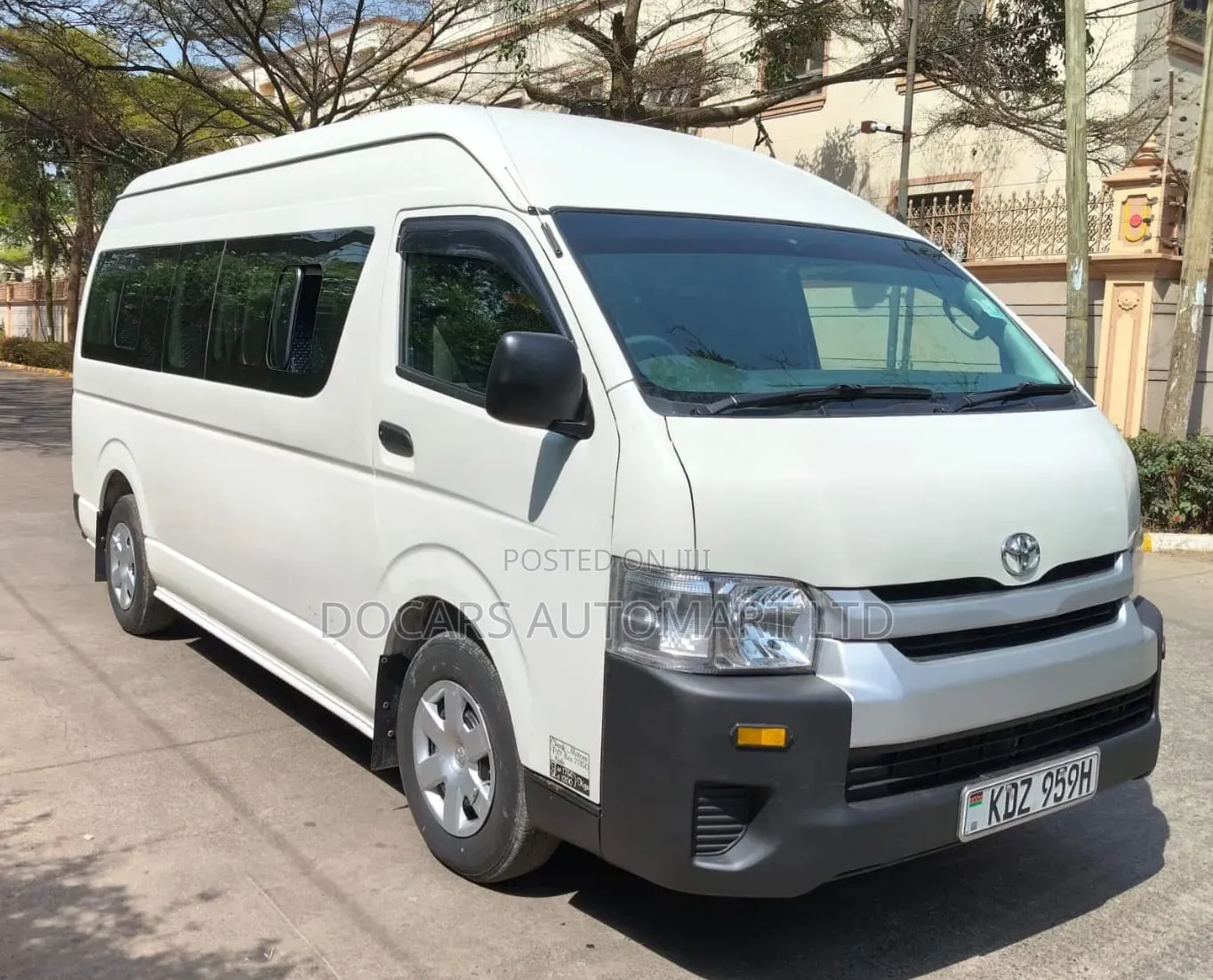 Toyota HiAce 2025 White
