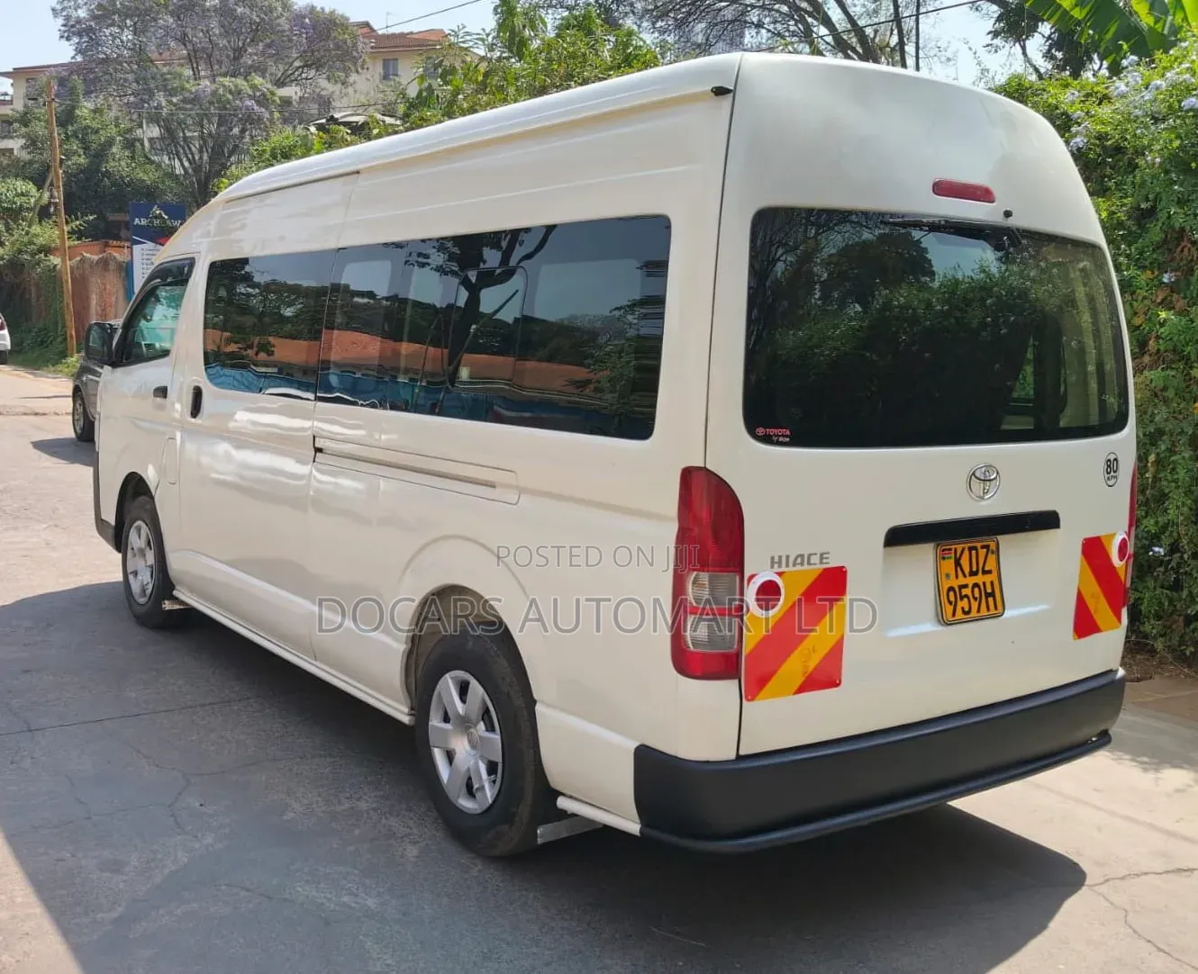 Toyota HiAce 2025 White