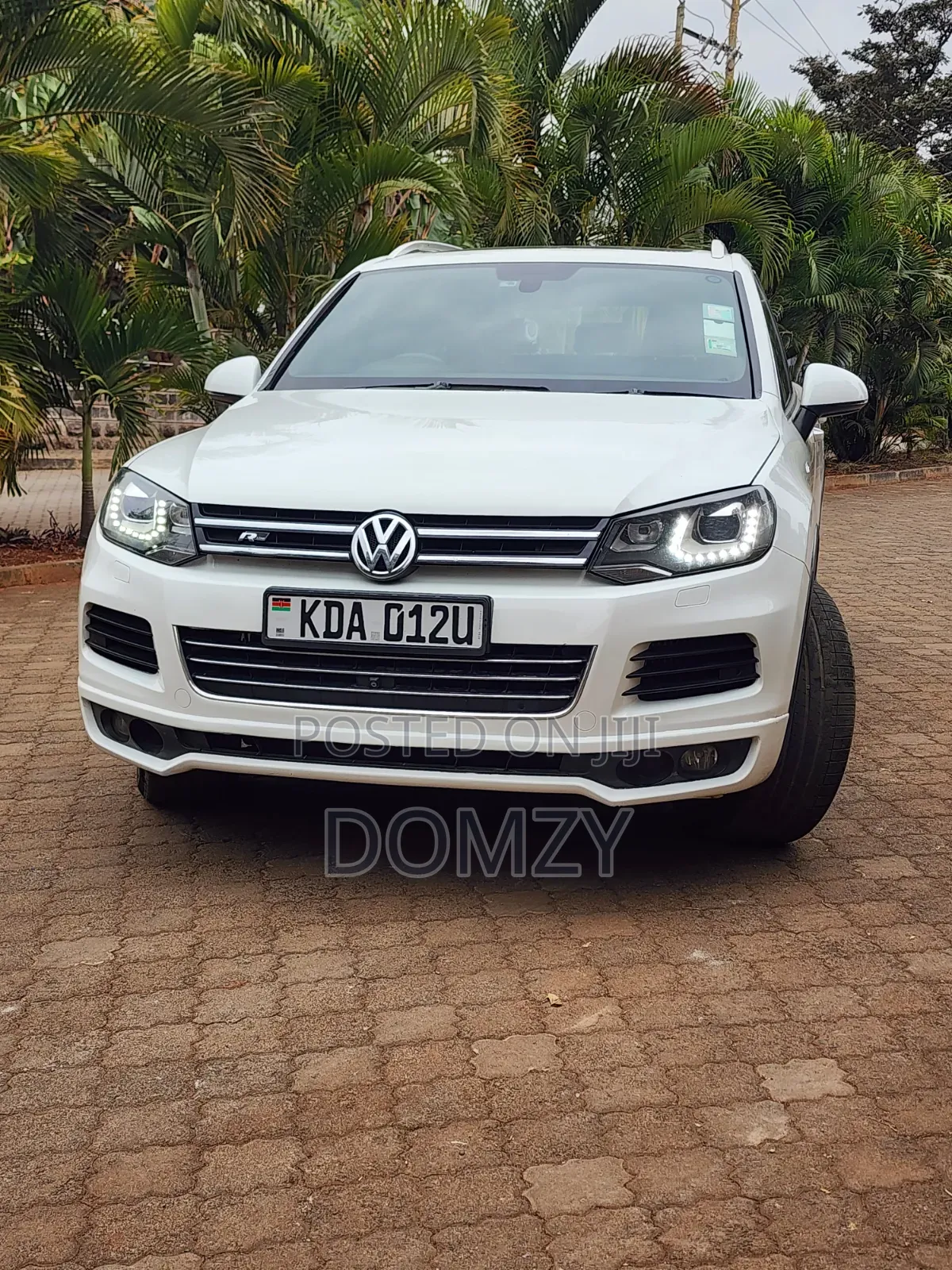 Volkswagen Touareg TDI R-Line 4dr SUV AWD (3.0L 6cyl Turbodiesel 8A)