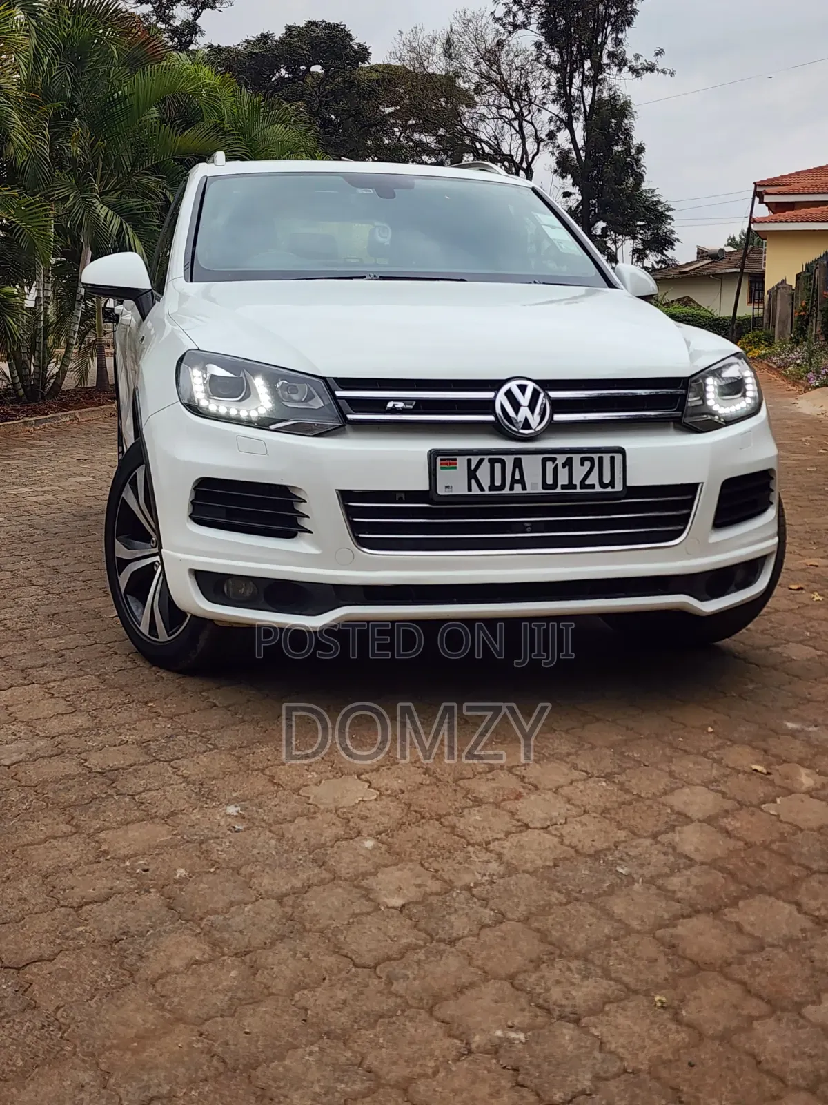 Volkswagen Touareg TDI R-Line 4dr SUV AWD (3.0L 6cyl Turbodiesel 8A)