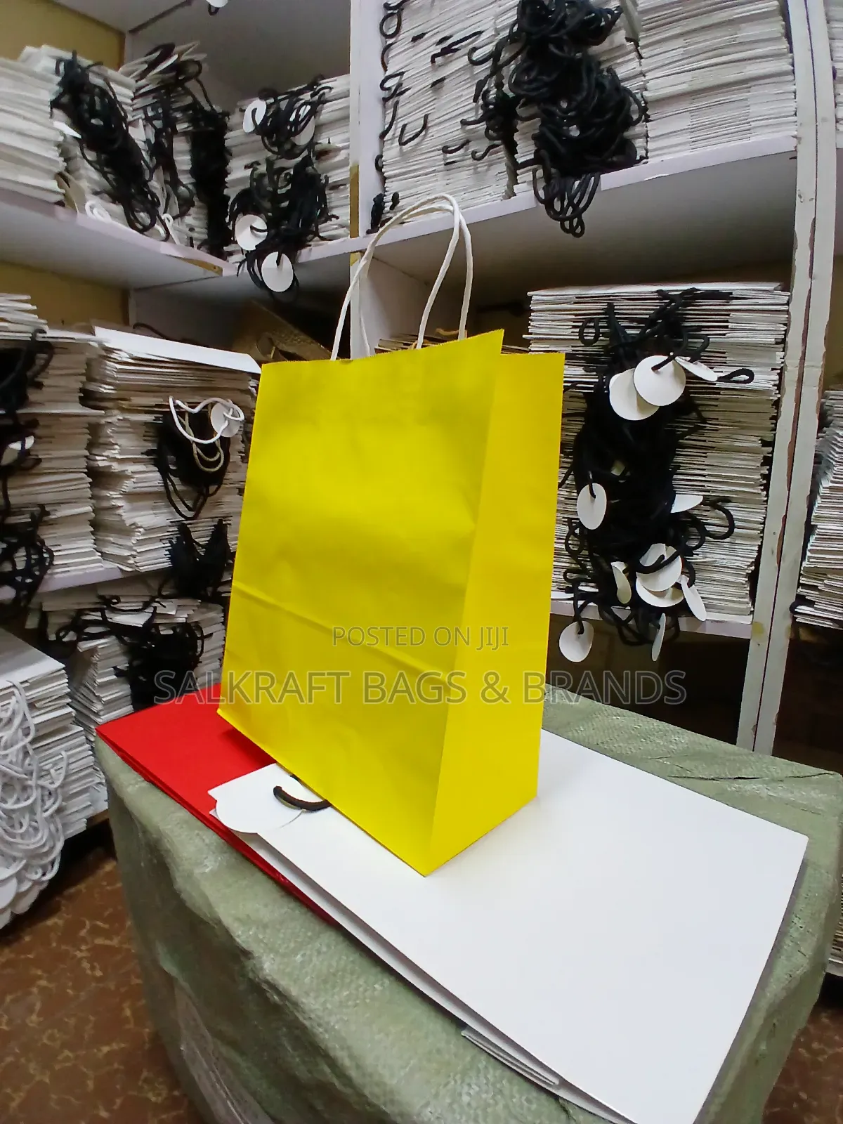 The Signature Kraft Gala Carrier