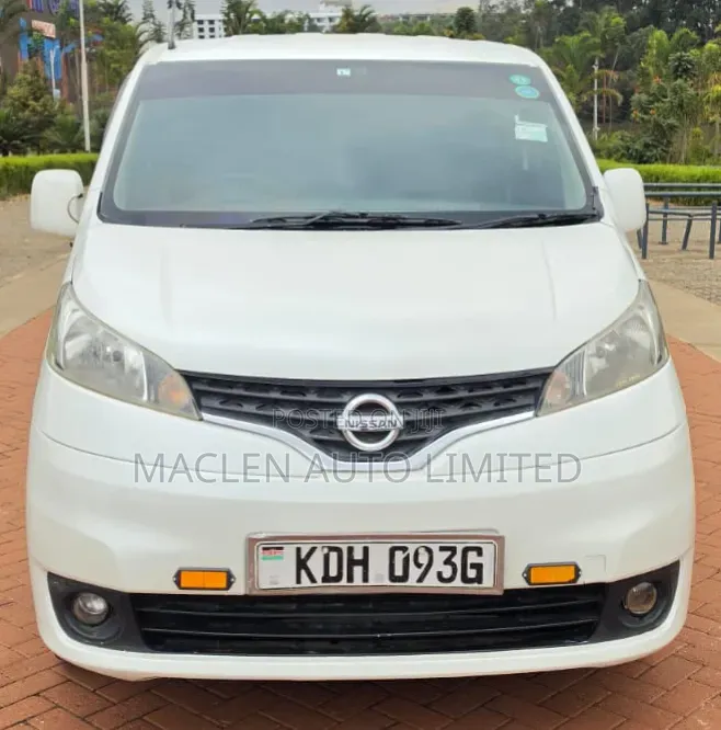 Nissan NV200 2015 White