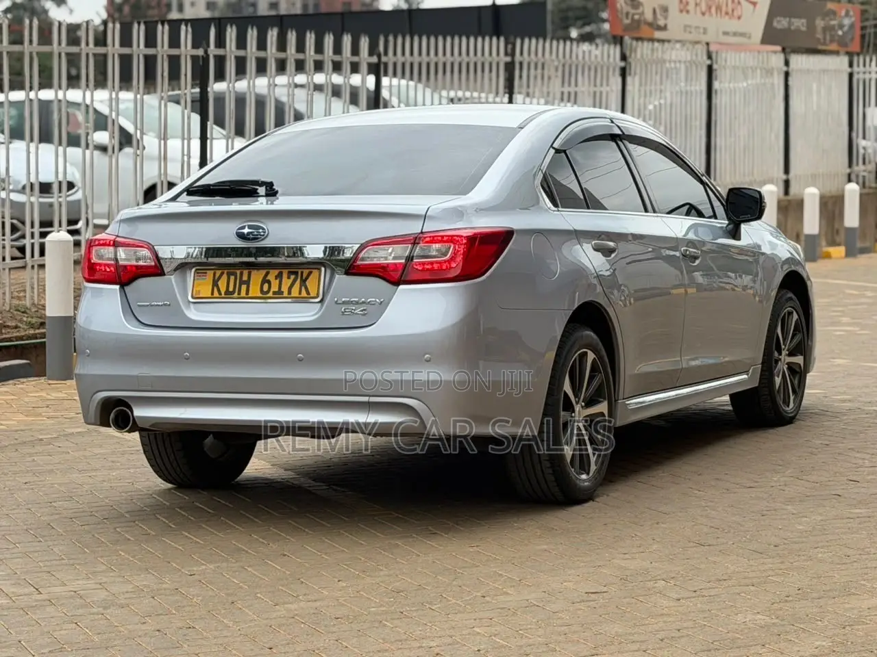 Subaru Legacy 2014 Silver