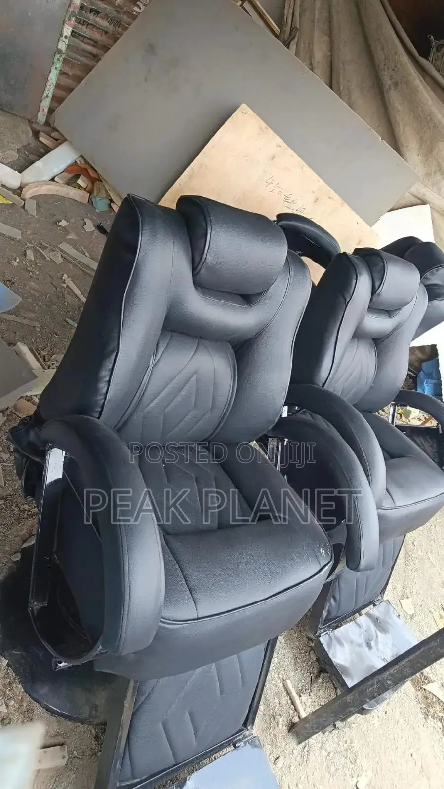 Premium Salon Shaving Chair