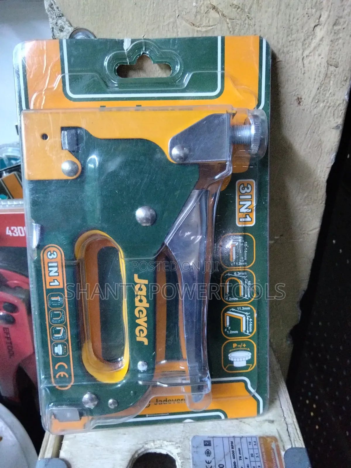 Jadever 3-in-1 Heavy-Duty Staple Gun