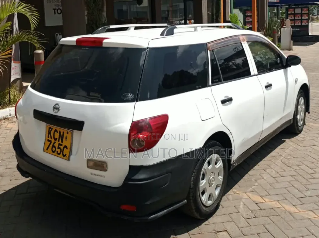 Nissan Advan 2010 White