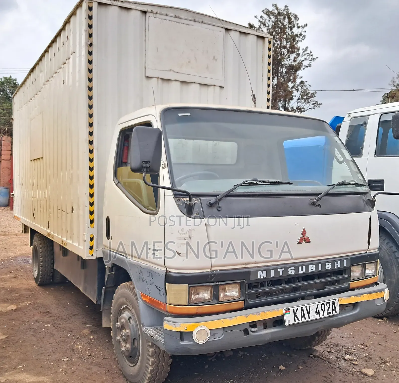 Mitsubishi Canter 2006 White