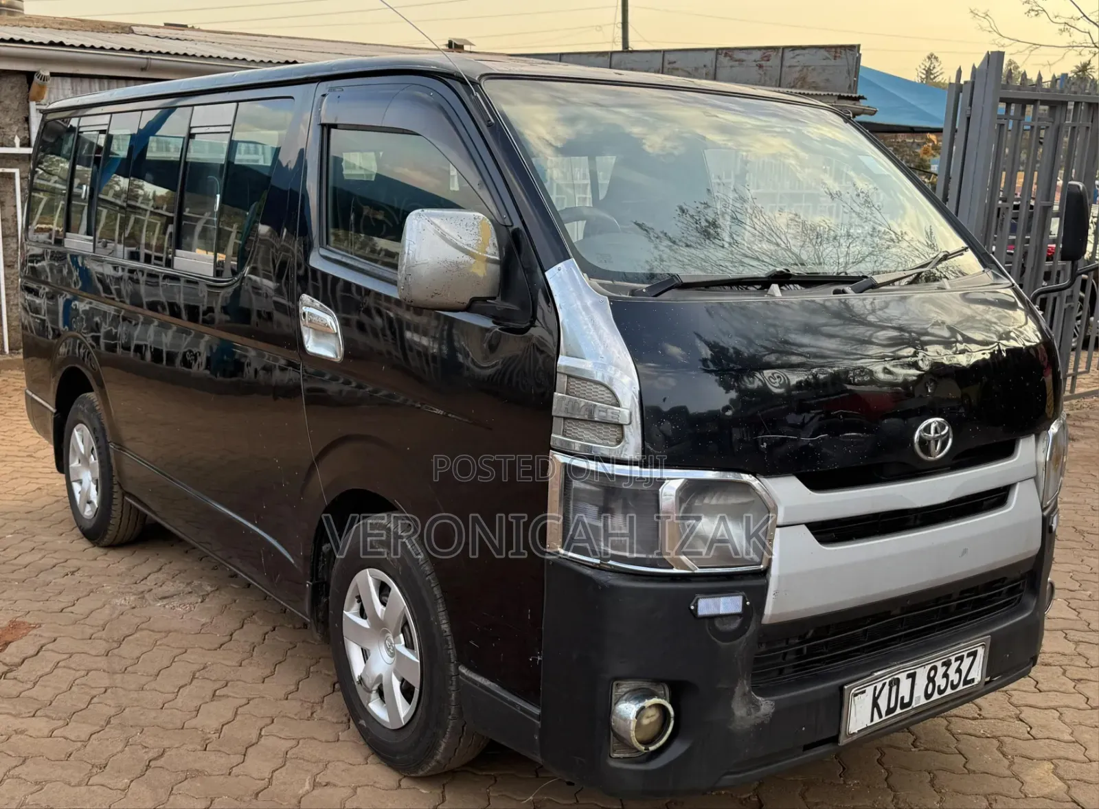 Toyota HiAce 2015 Black