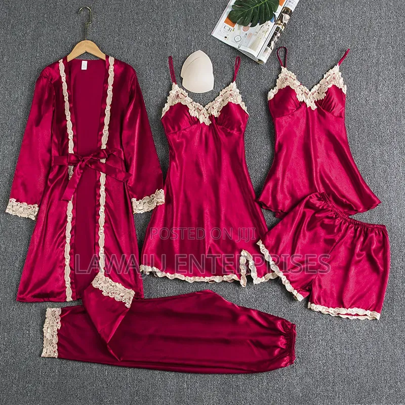 Nighties Pyjamas