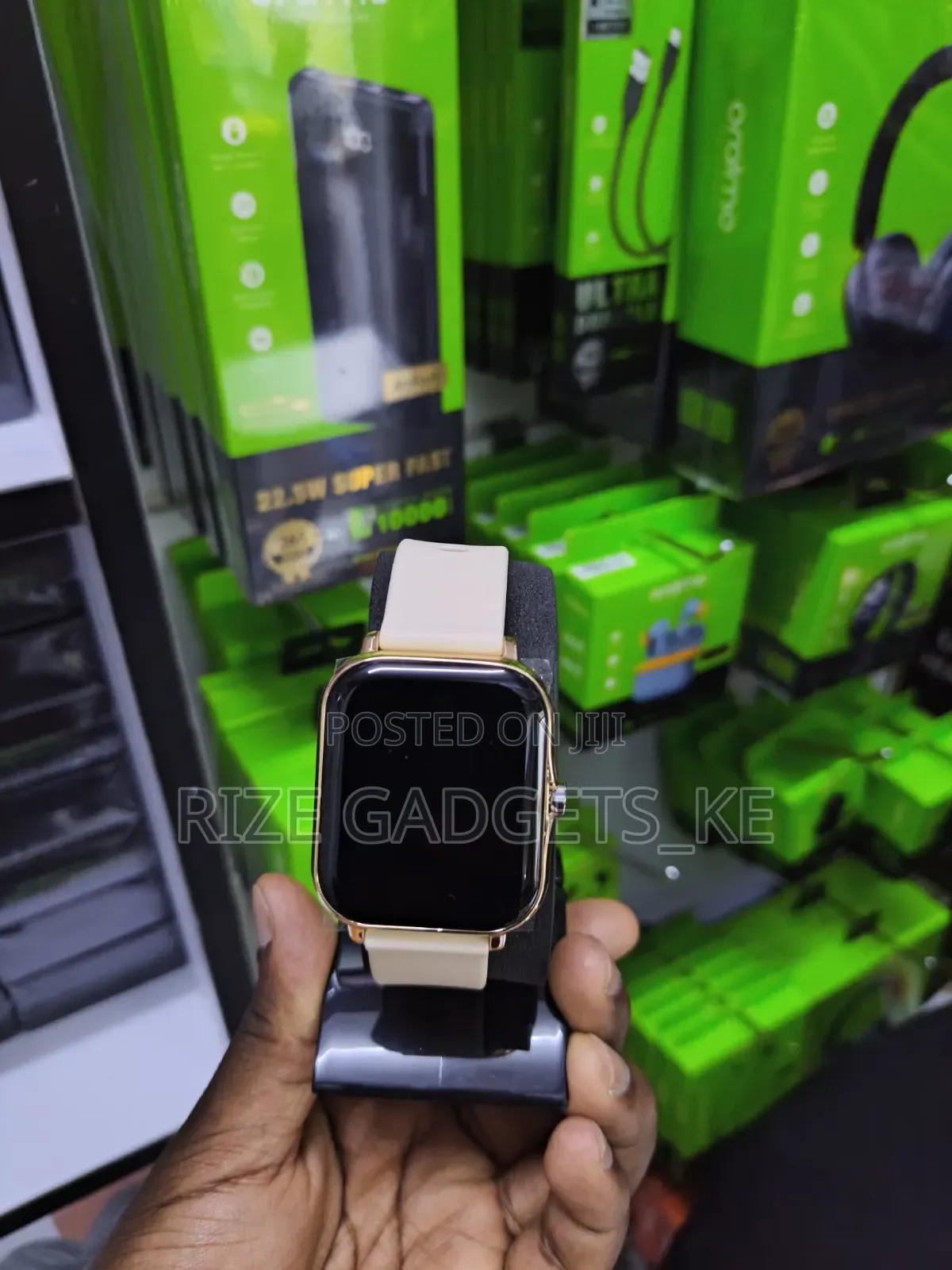 Smartwatch Y13 With Two Pairs of Straps