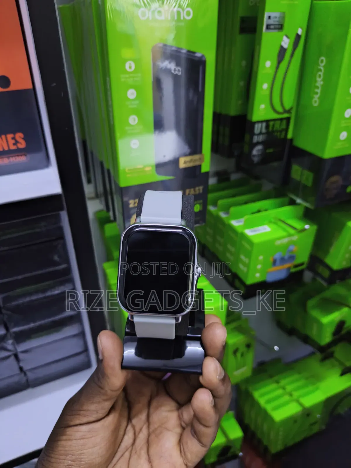 Smartwatch Y13 With Two Pairs of Straps