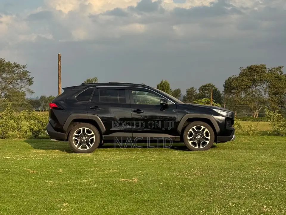 Toyota RAV4 Adventure AWD 2020 Black