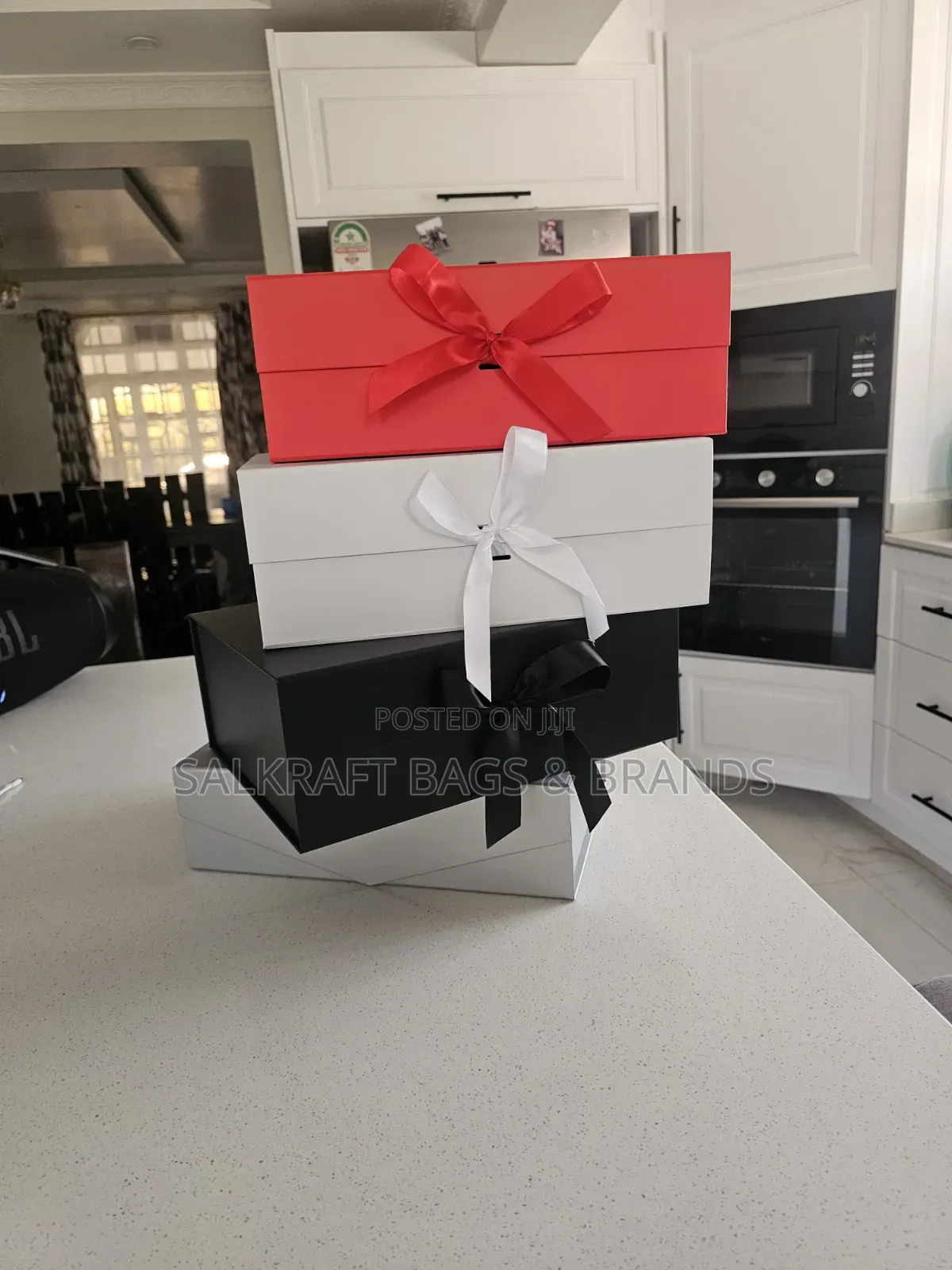 The Grand Presentation Case | Luxury Magnetic Gift Box