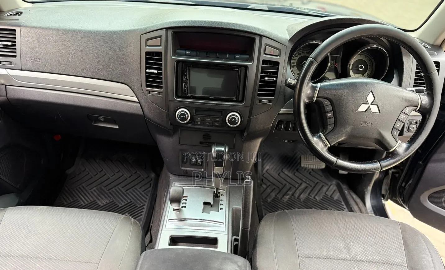 Mitsubishi Pajero 2008 Black