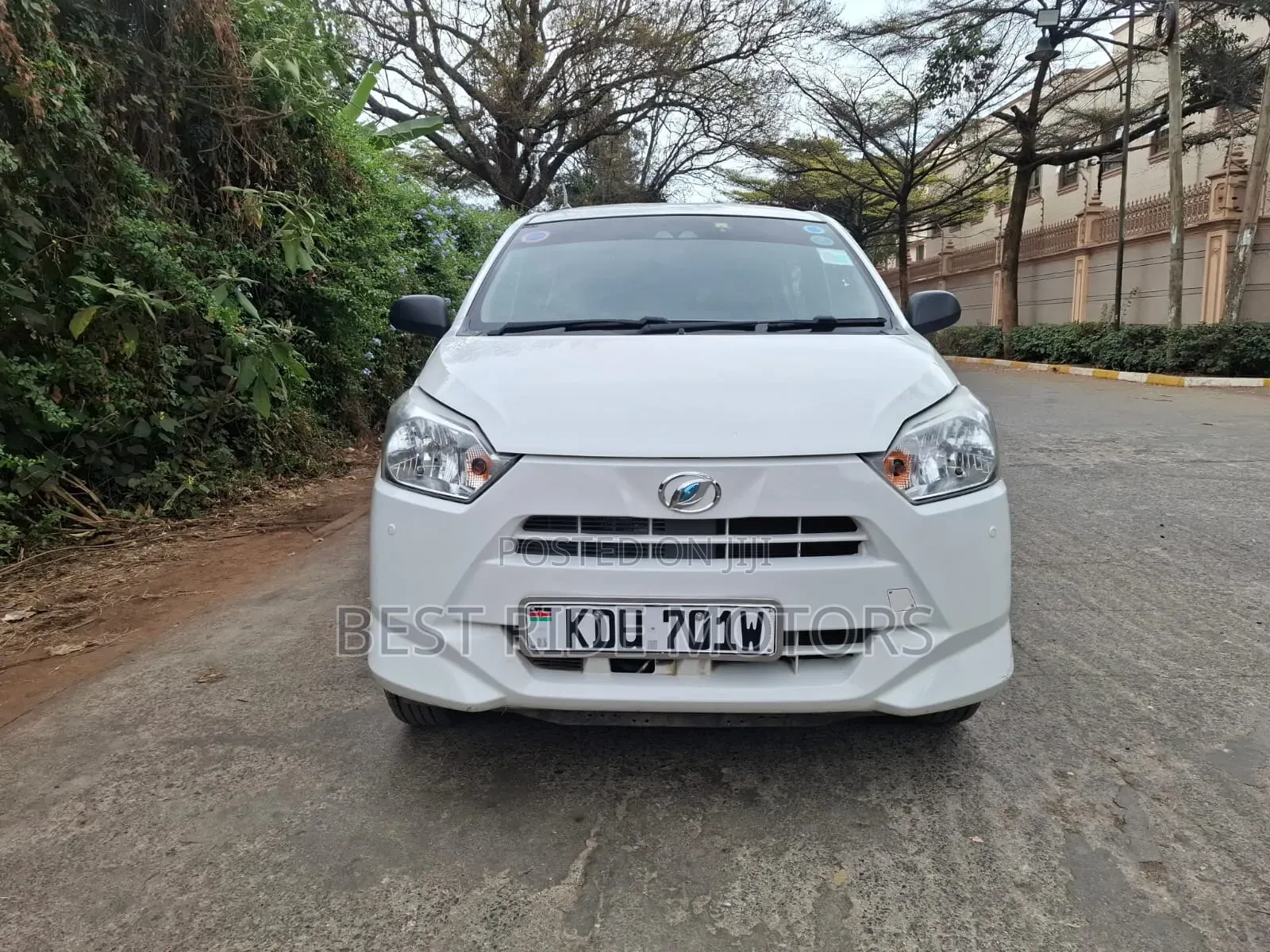 Daihatsu Mira 2019 White