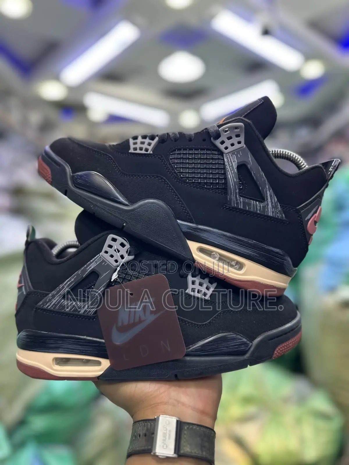 Air Jordan 4 London