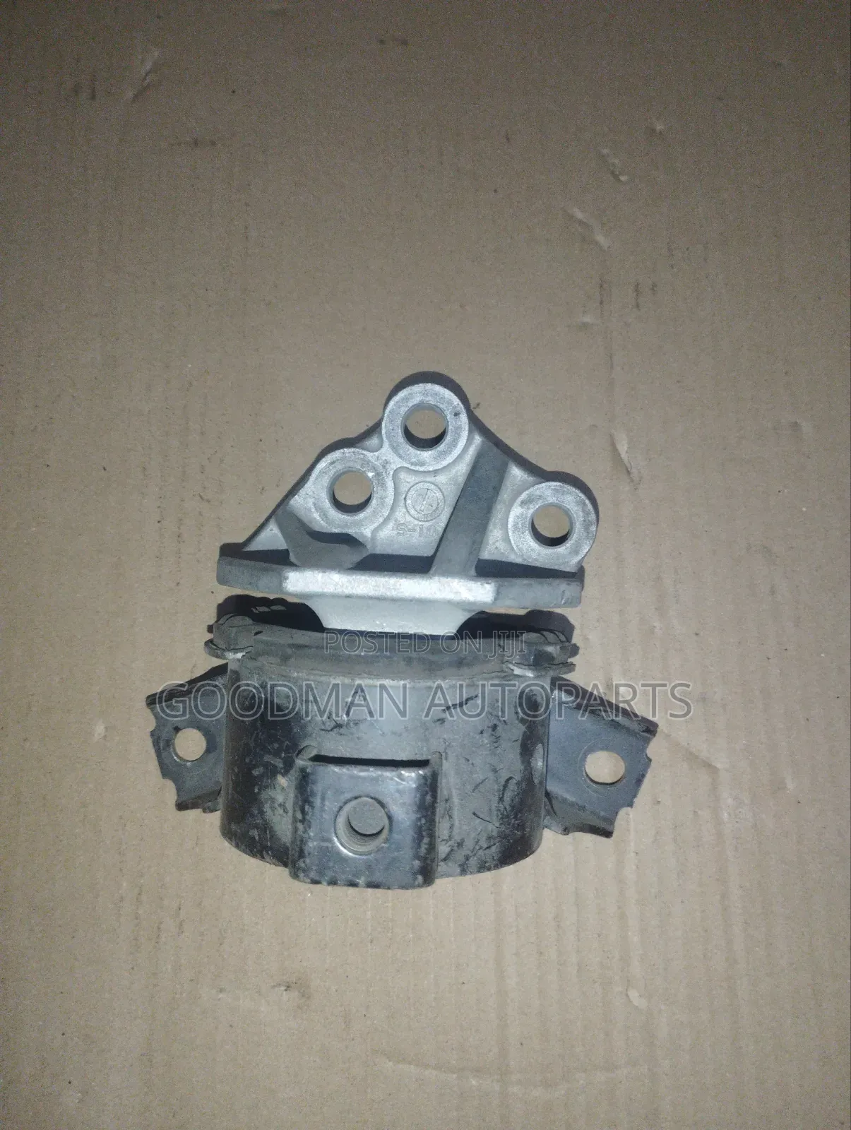 Nissan DayZ Gearbox Mount