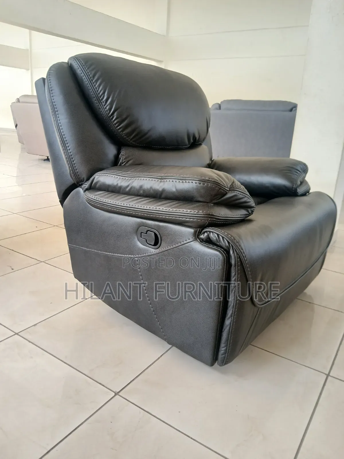 Luxury Single Seater Recliner Sofa