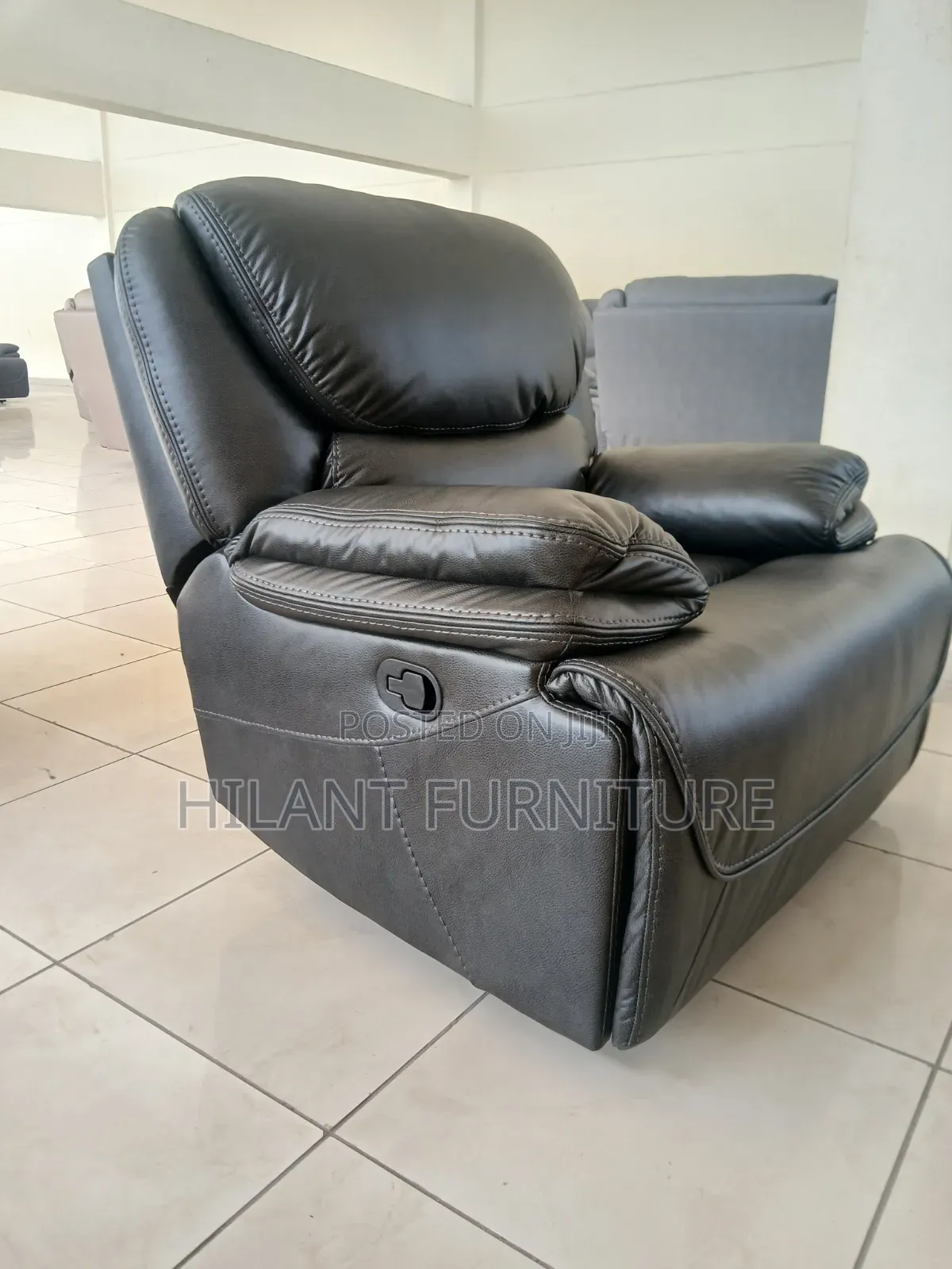 Luxury Single Seater Recliner Sofa