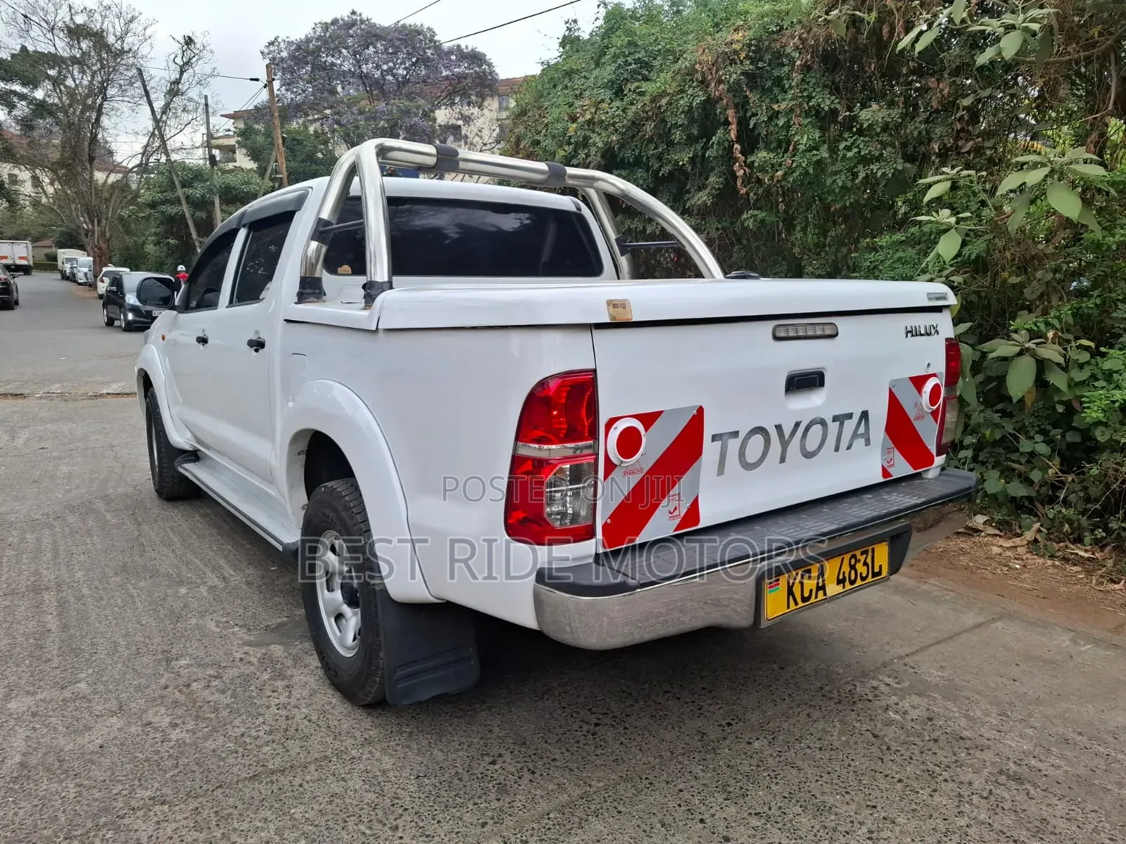 Toyota Hilux 2014 White
