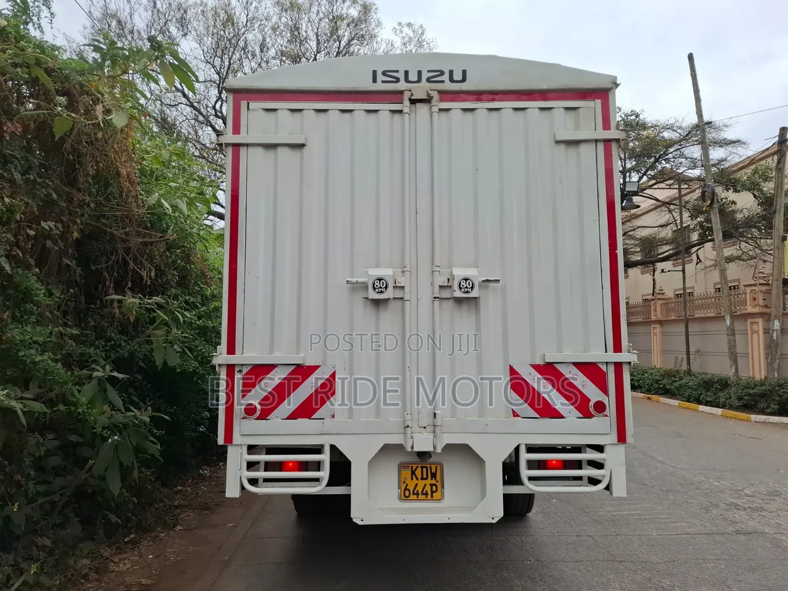Isuzu FRR Local 2019 White