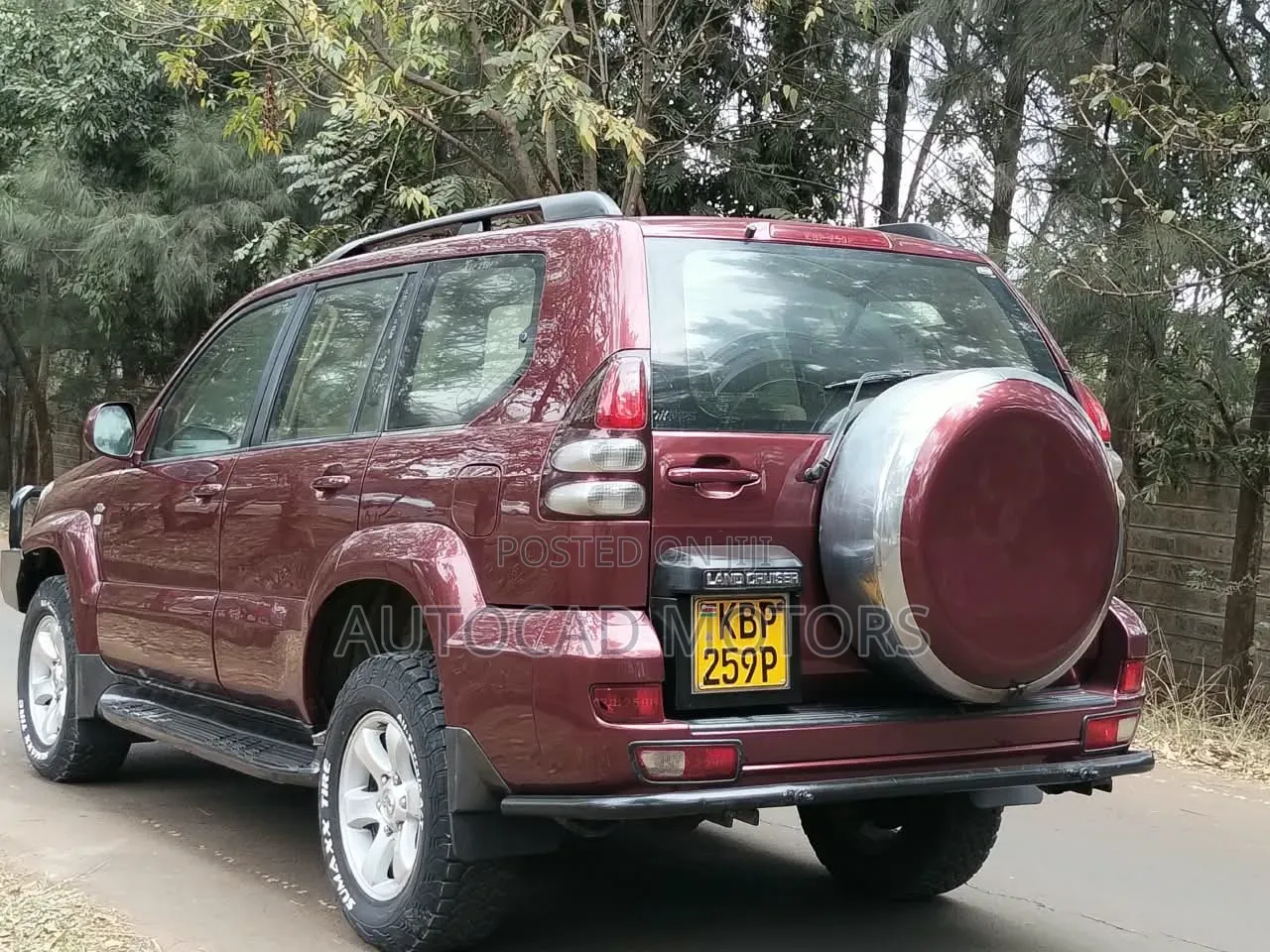 Toyota Land Cruiser Prado 2005 Maroon